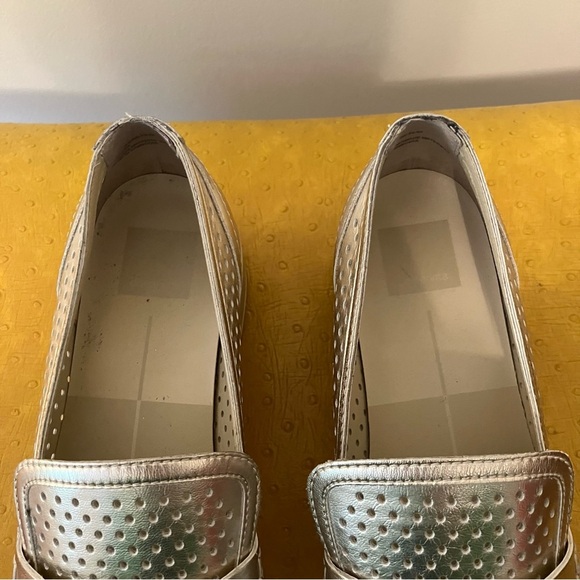 Dolce Vita Janine Slip-On Platform Loafer Sneaker Perforated Softwaves Gold 9.5 - Picture 2 of 10